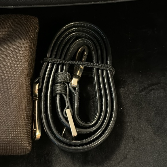 EUC Kate Spade Purse - Picture 3 of 6